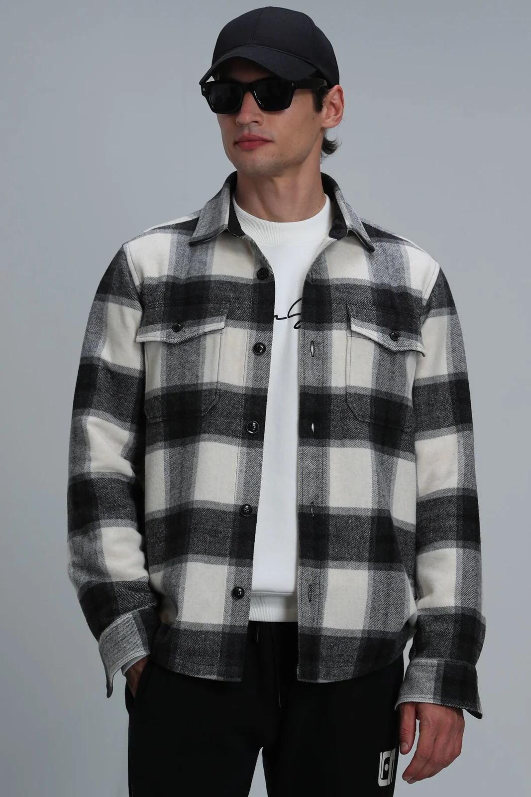 Farmer Erkek Basic Gömlek Comfort Slim Fit Siyah