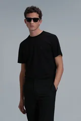 Pablo Modern Grafik Tişört Siyah