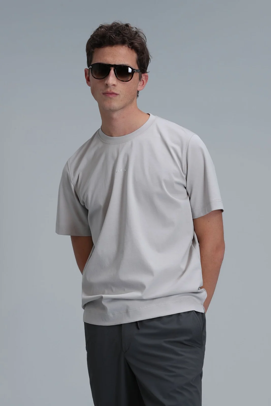 Antony Modern Grafik Tişört Taş