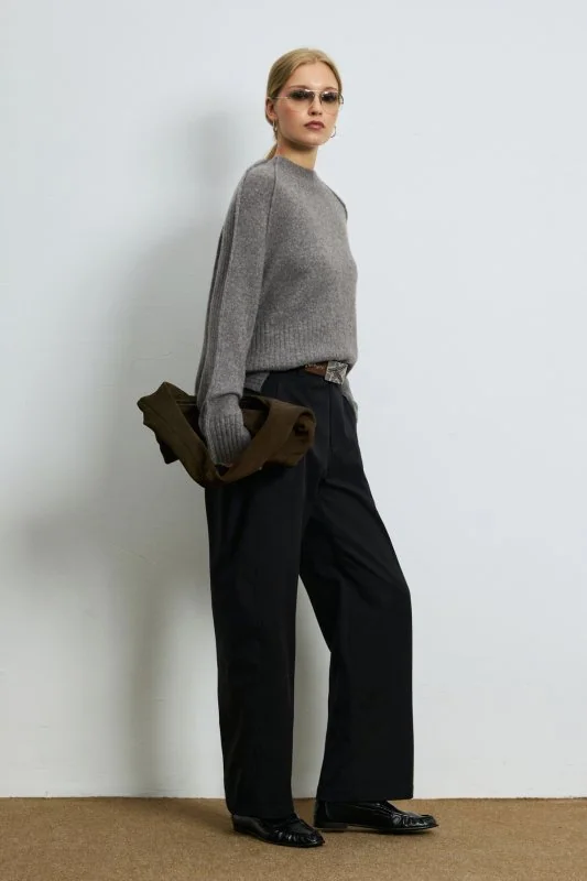 Lemar Women's Sweater Dark Gray