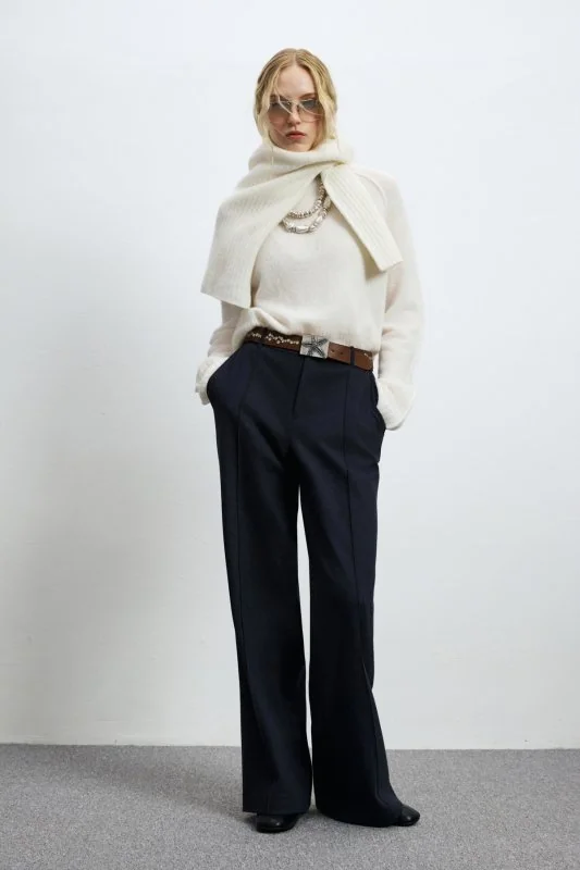 Lemar Women's Sweater Cream