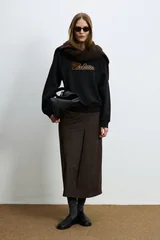 Woman Knitting Sweatsh Black