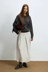 Woman Knitting Sweatsh Brown