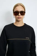 Woman Knitting Sweatsh Black