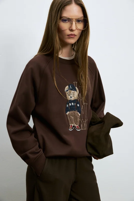 Woman Knitting Sweatsh Brown