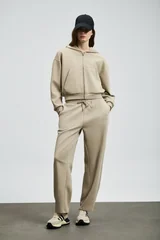Cara Women's Knitted Sweatshirt Beige