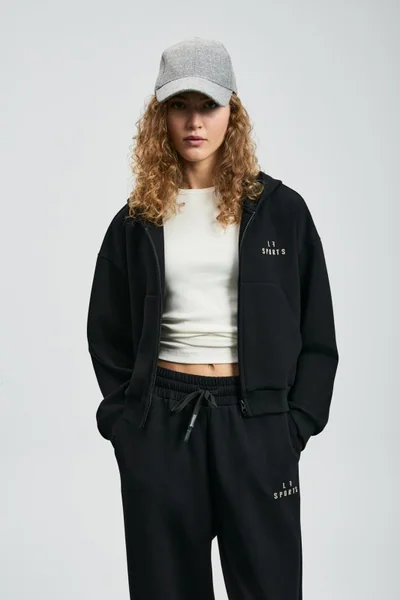 Cara Women's Knitted Sweatshirt Black
