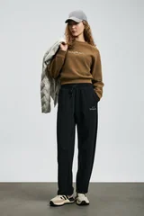 Beggy Women's Knitted Sweatshirt Camel Hair