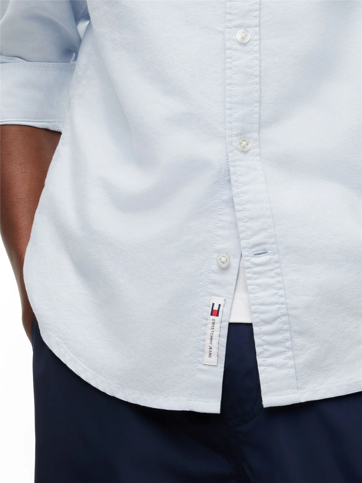 Tommy Jeans Regular Fit Flag Embroidery Oxford Shirt - Blue - L