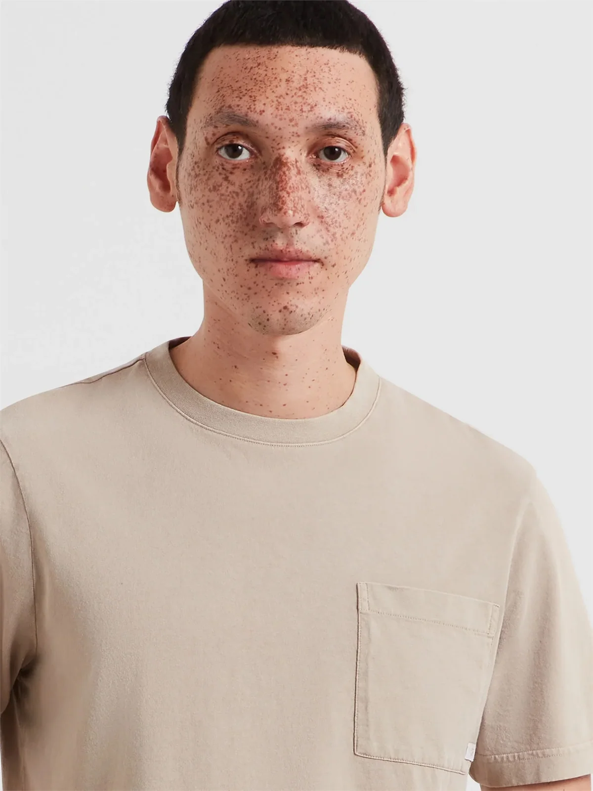Farah Stacy Pocket T-Shirt - Beige - L