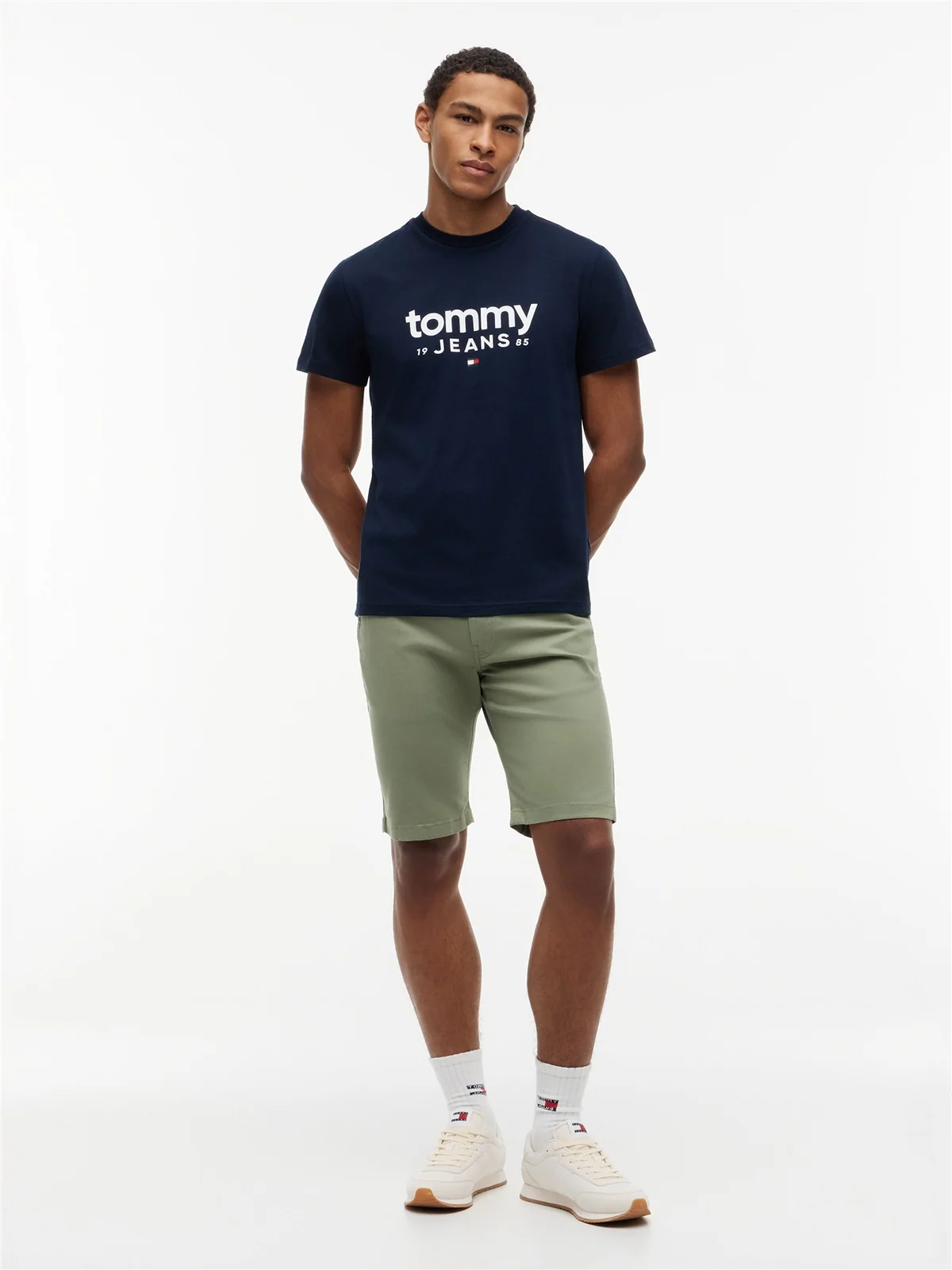 Tommy Jeans Logo Slim Fit Graphic T-Shirt - Navy - S