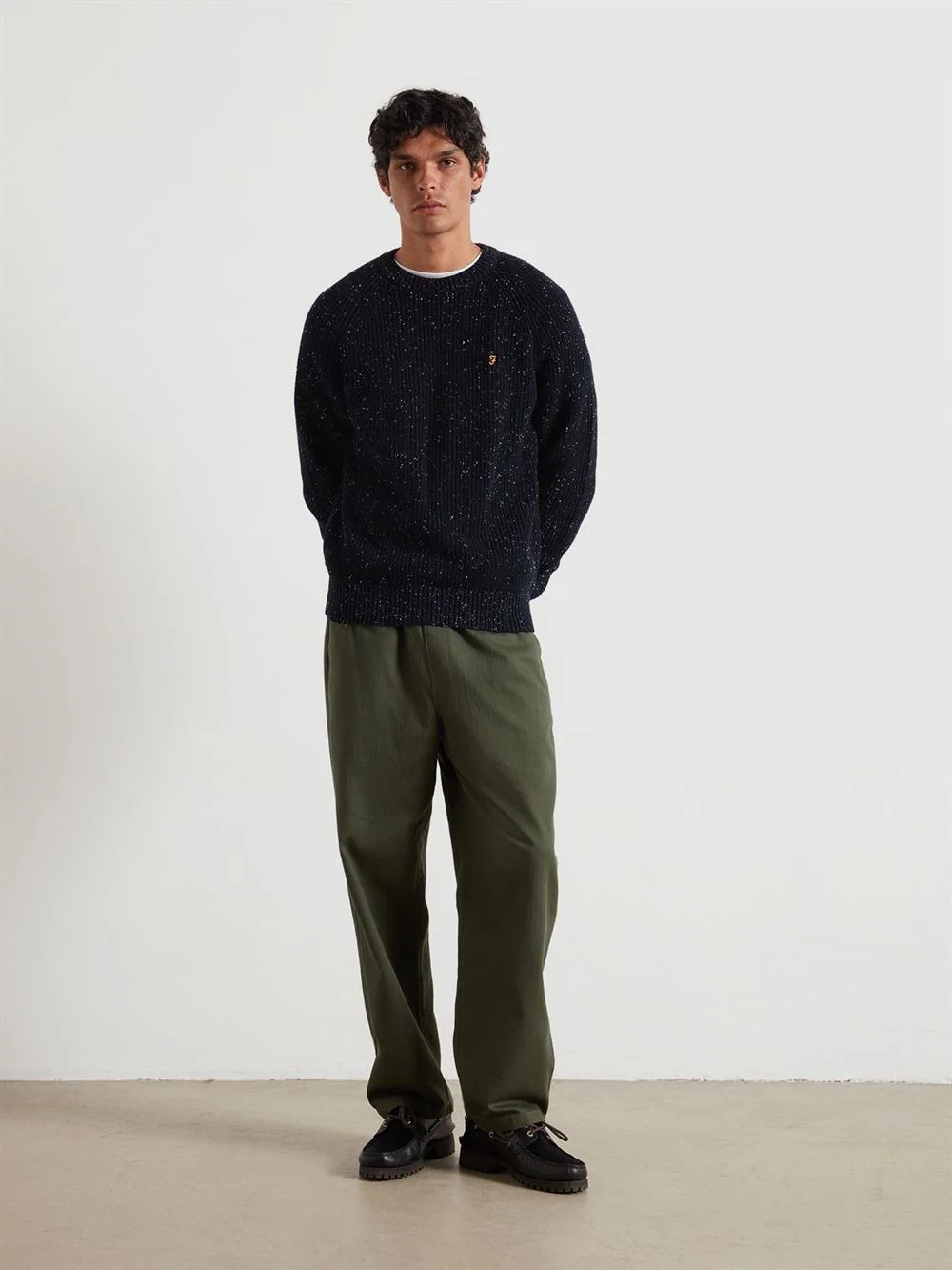 Farah Sage Nepped Sweater - Navy - M