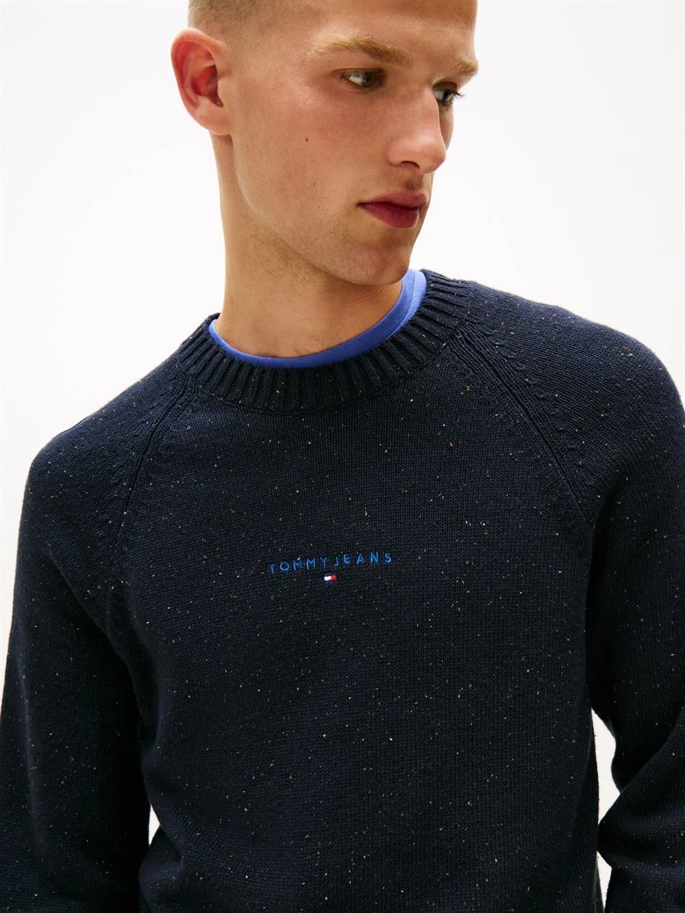 Tommy Jeans Linear Logo Raglan Sleeve Slim Jumper - Navy - L