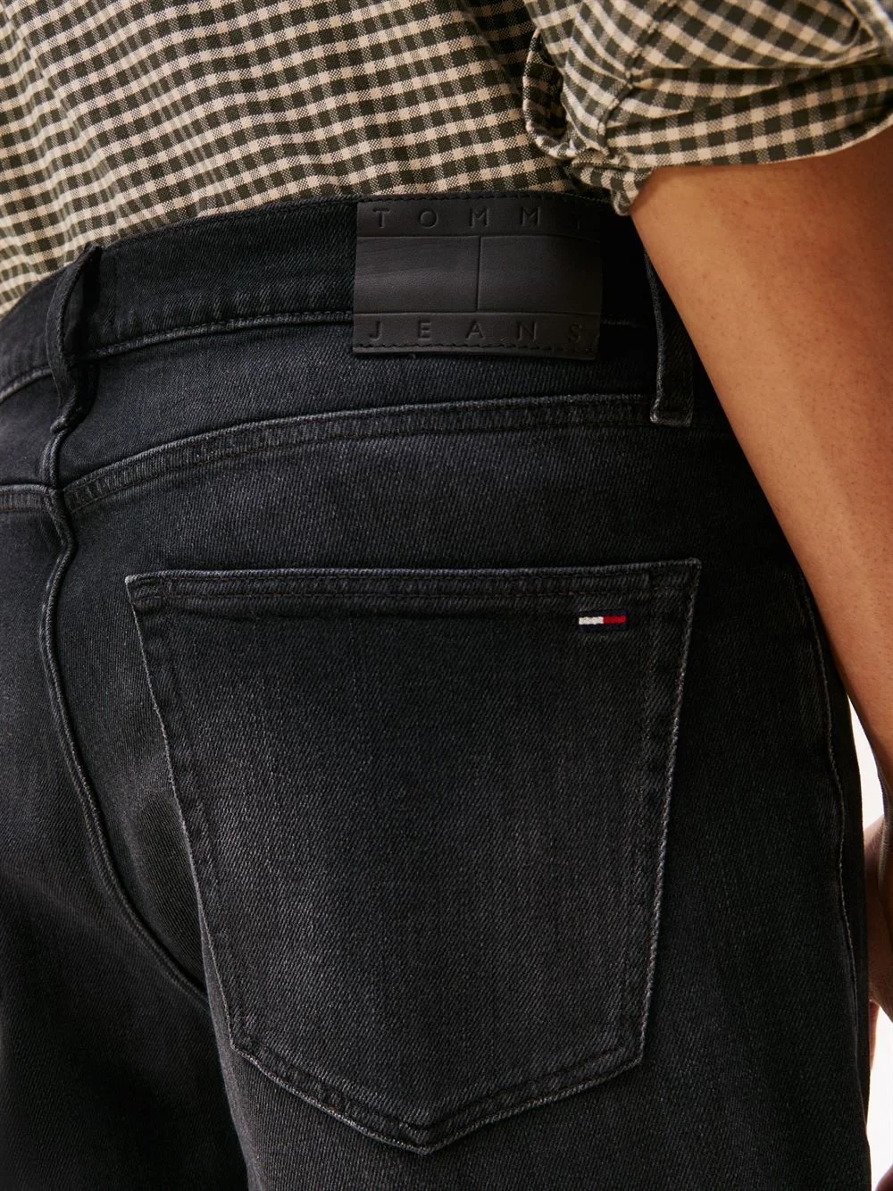 Tommy Jeans Ryan Slim Fit Straight Jeans - Faded Black - 38/32