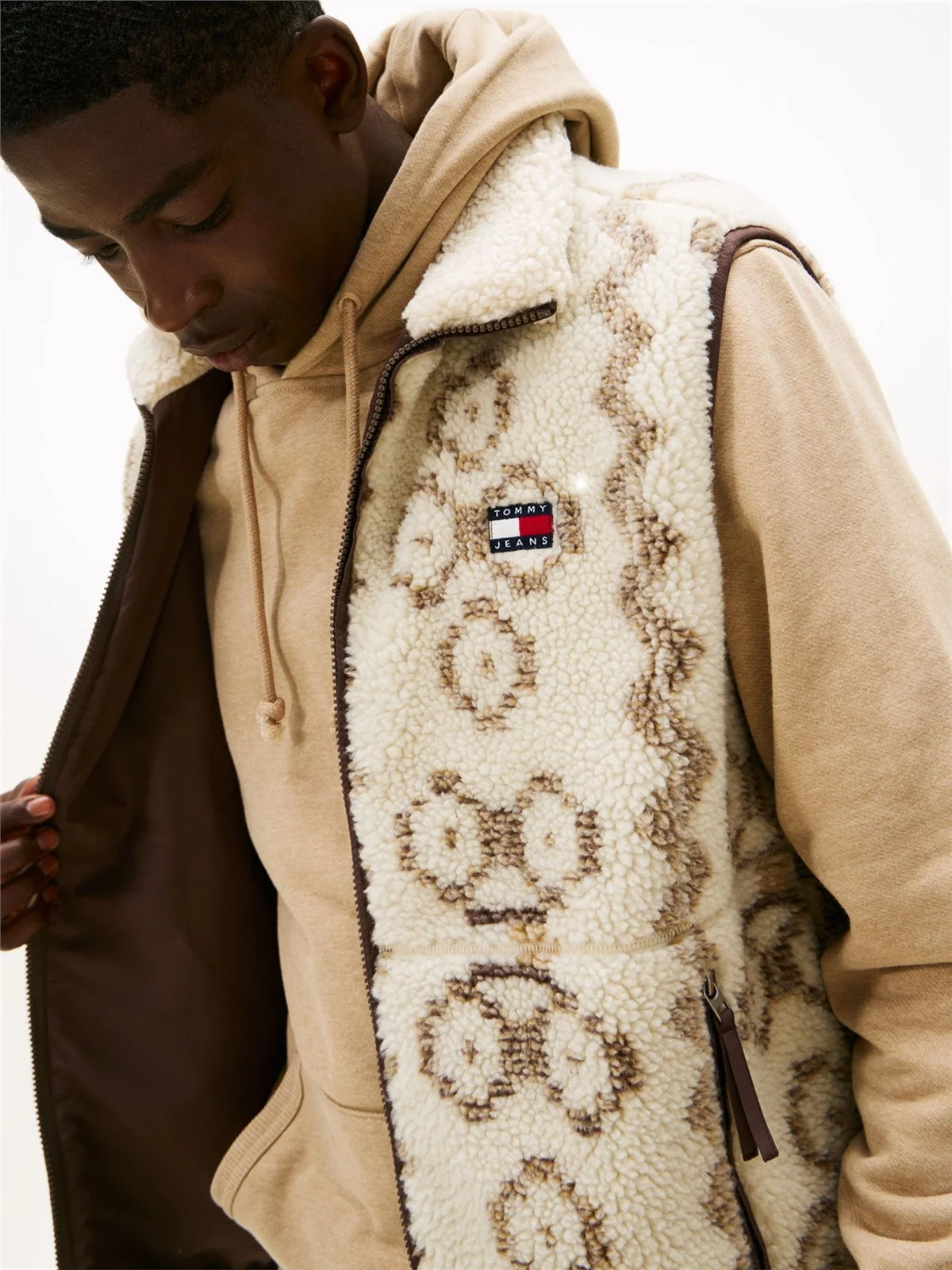 Tommy Jeans Teddy Fleece Zip Up Vest - Beige - S