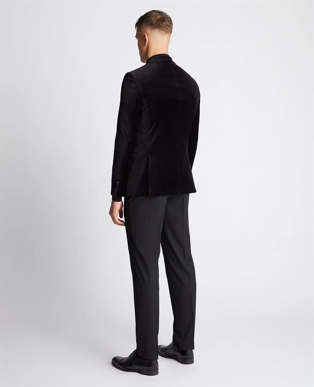 Remus Uomo Velvet Jacket - Black - 44R