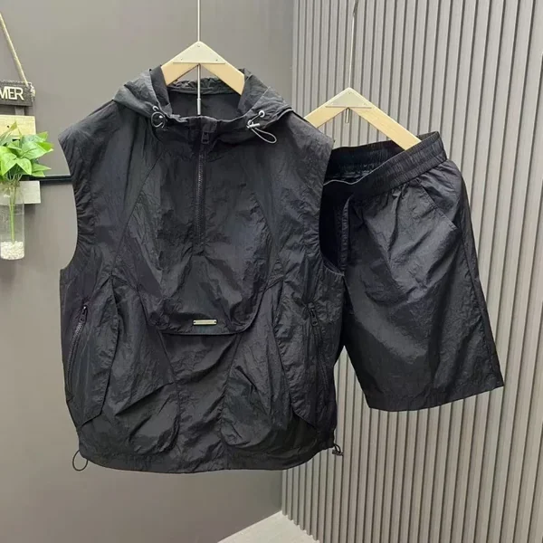 2026 Summer New Men's Casual Hooded Sleeveless 2 Piece Set Lightweight Ice Silk Loose Knee Length Shorts Korean Style