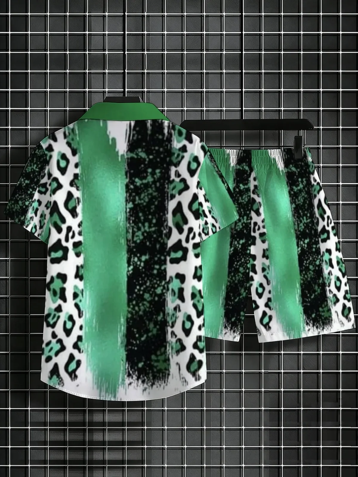 Men Green Leopard Print Two Piece Outfit Short Sleeve Shirt Elastic Waist Shorts Summer Beach Suit