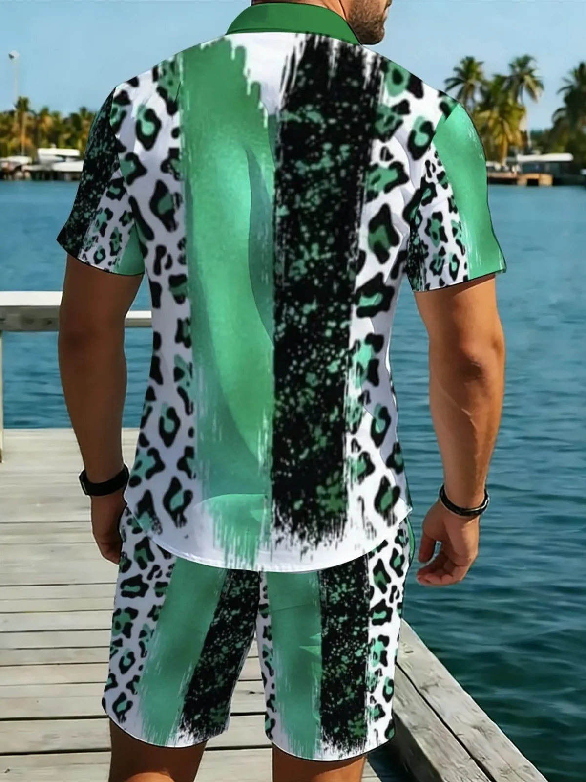 Men Green Leopard Print Two Piece Outfit Short Sleeve Shirt Elastic Waist Shorts Summer Beach Suit
