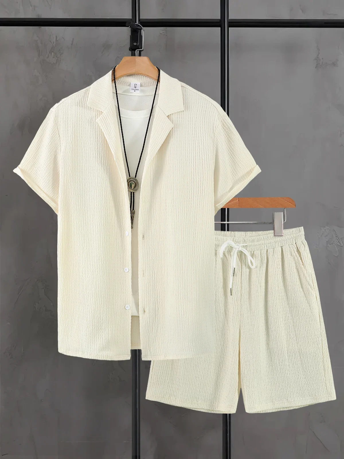 Men's Summer Vacation Set, Breathable Textured Button down Shirt & Straight Leg Shorts