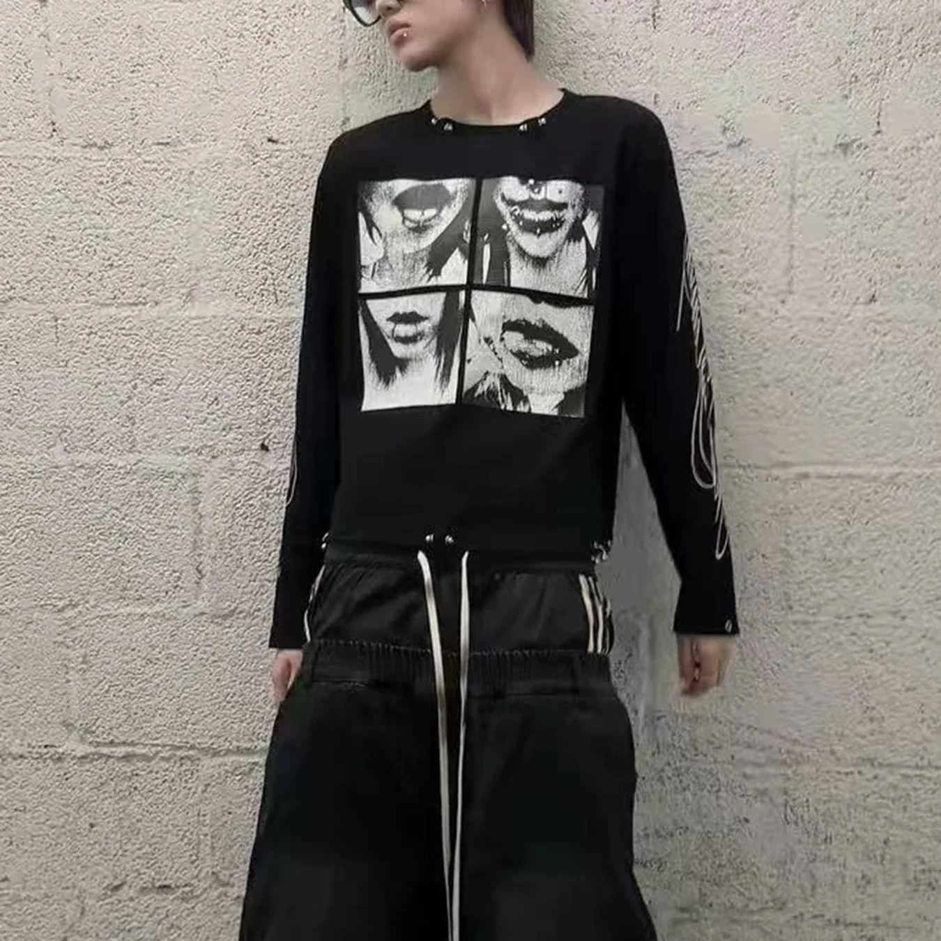 Autumn and Winter gothic Style Portrait Print Long-Sleeved T-Shirt with Y2K Letter Pattern, Loose Street Casual Top