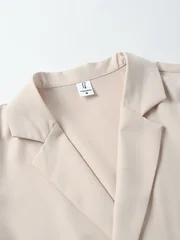 Men's Light Apricot Short-Sleeved Suit with Double-Breasted Collar, Two-Piece Set with Shorts, Summer Casual Outfit, Men's Daily Commuting Outfit Set