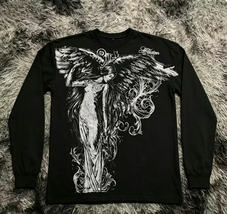 Gothic wing pattern long sleeved T-shirt polyester fiber round neck loose T-shirt street wear casual top unisex