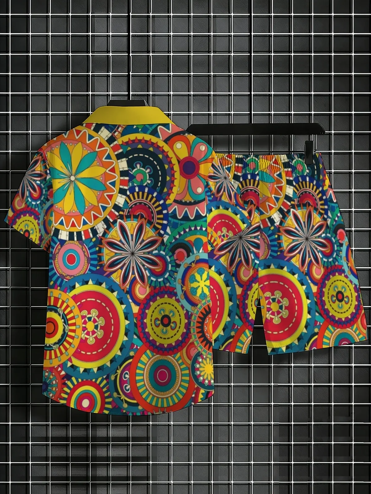 Colorful Boho Pattern Mens Matching Set Lapel Button Shirt Elastic Waist Shorts Summer Vacation Outfit