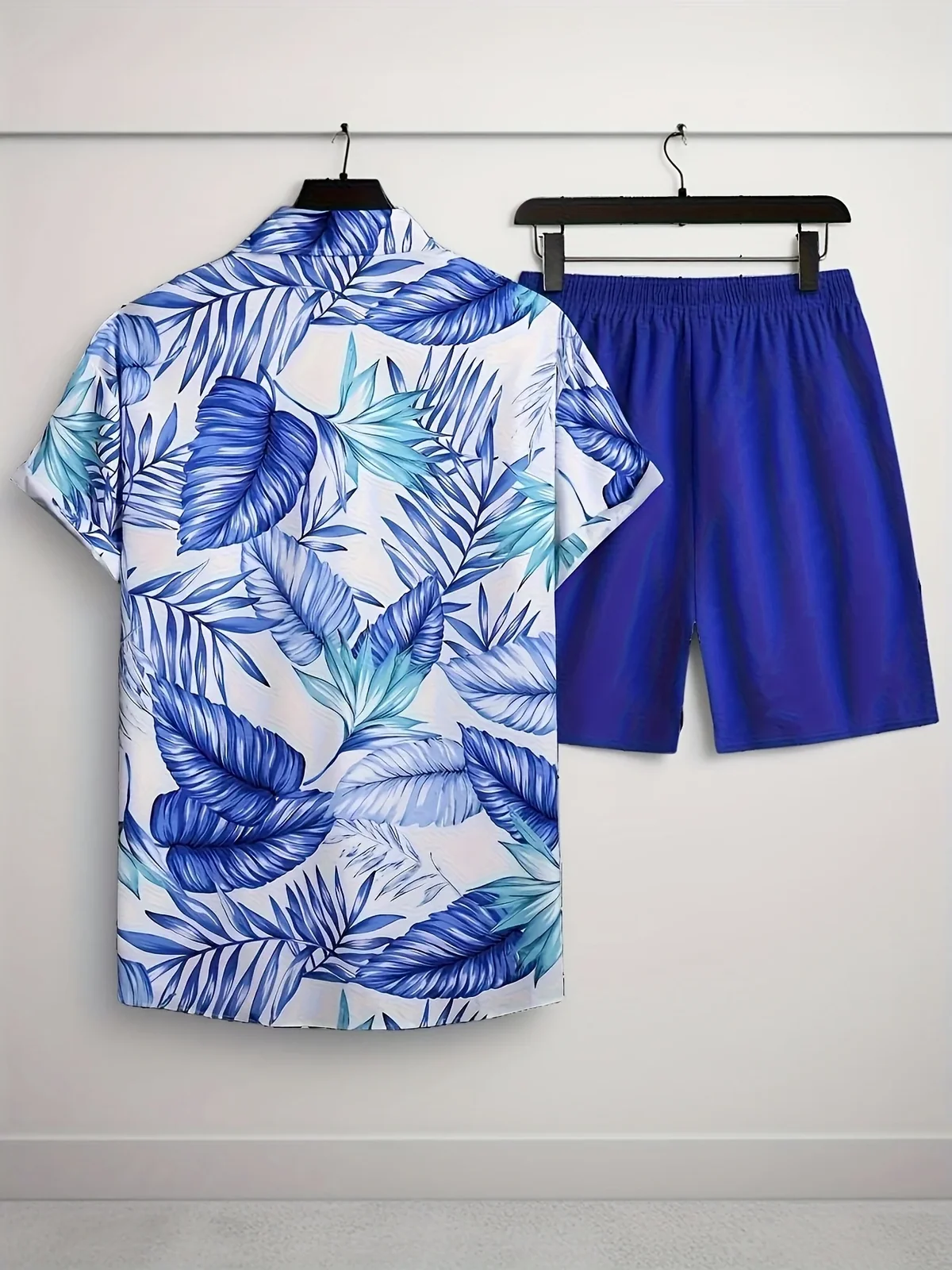 Hawaiian Plant Border Graphic Men Co‑ord Set Turn‑down Collar Button Shirt Elastic Waist Blue Short Pant Vacation Suit