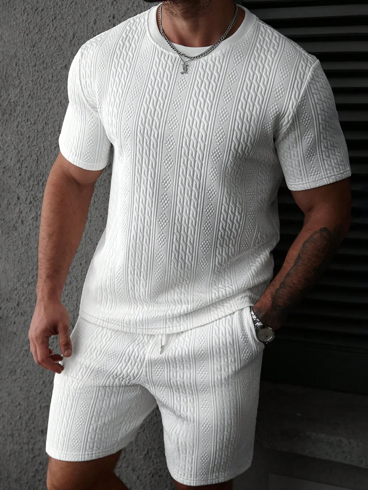 Casual Men's Polo Shirt Set, Soft and Comfortable, Suitable for Hawaiian Beach Activities, Machine Washable and Dry Cleanable, a