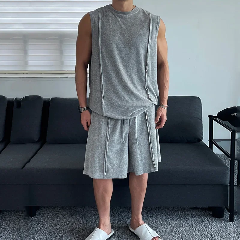2026 Summer New Men's Round Neck Casual Sleeveless Vest Breathable Vest Shorts Suit Men