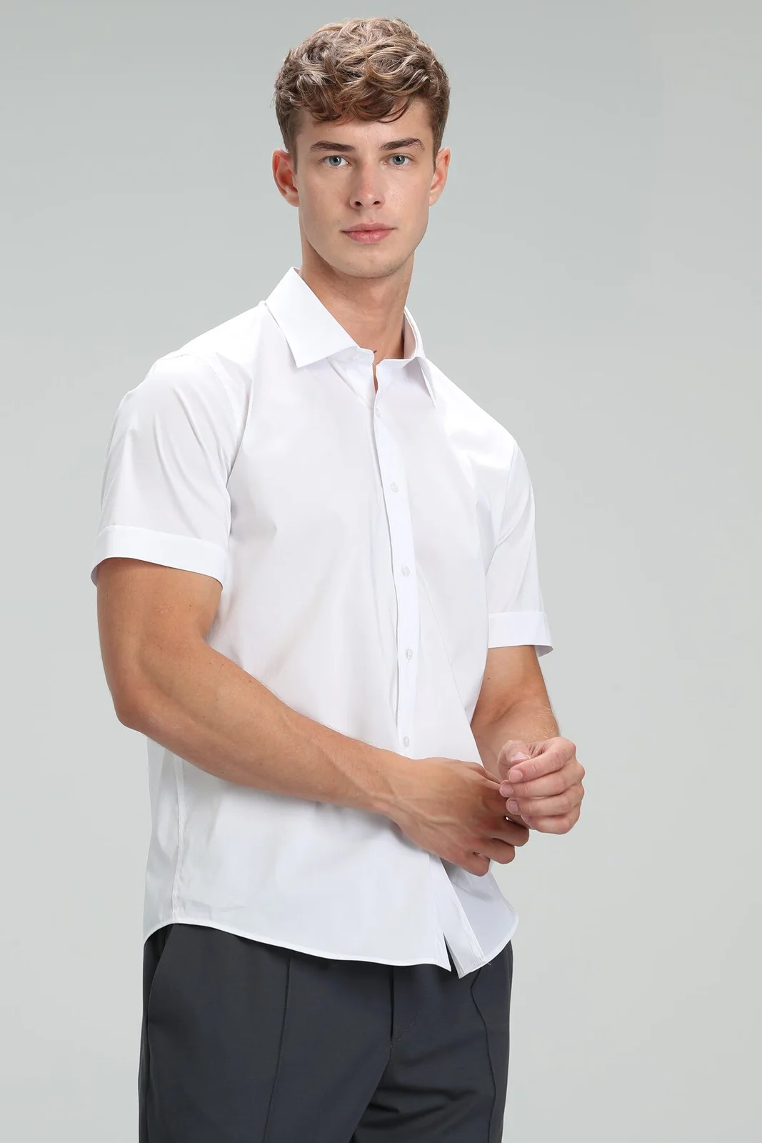 Arus Erkek Smart Gömlek Slim Fit Beyaz